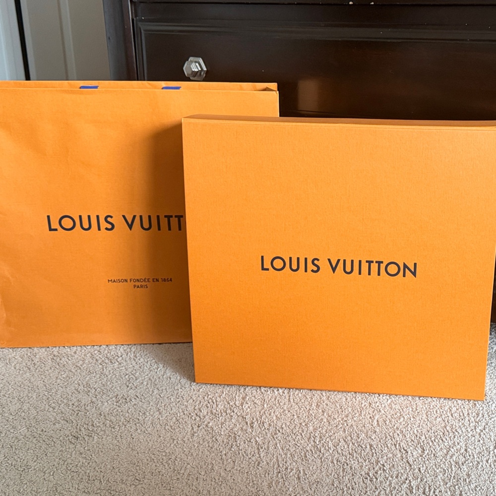 Louis Vuitton Bold Orange Boxes